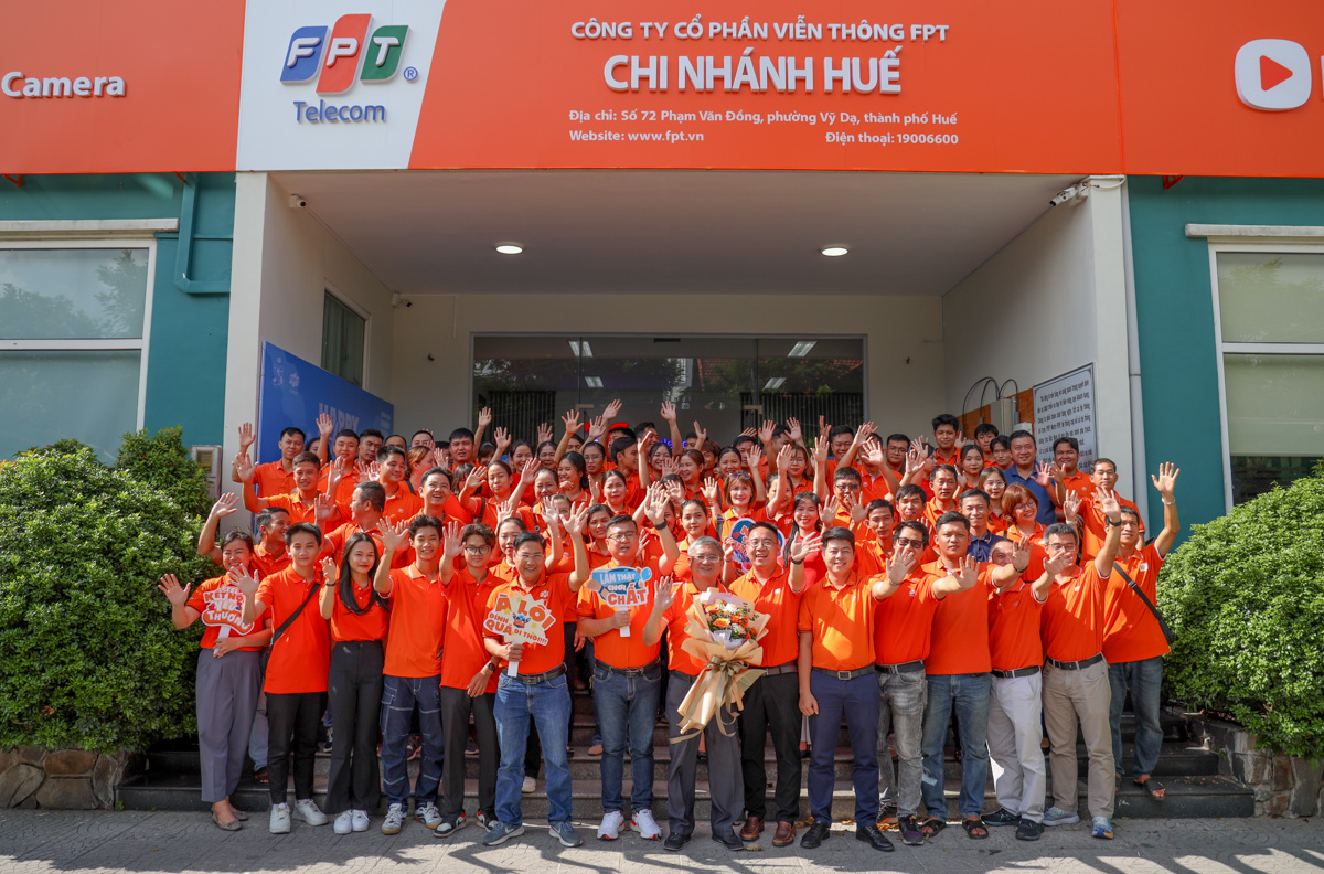 Lắp đặt mạng FPT