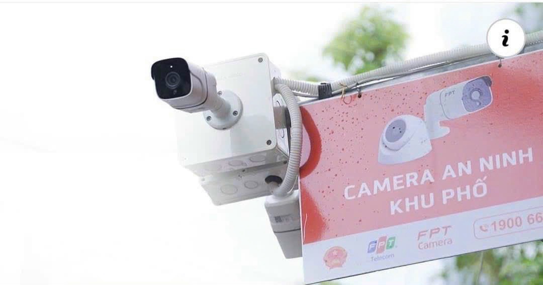 lắp đặt camera ngoài trời FPT